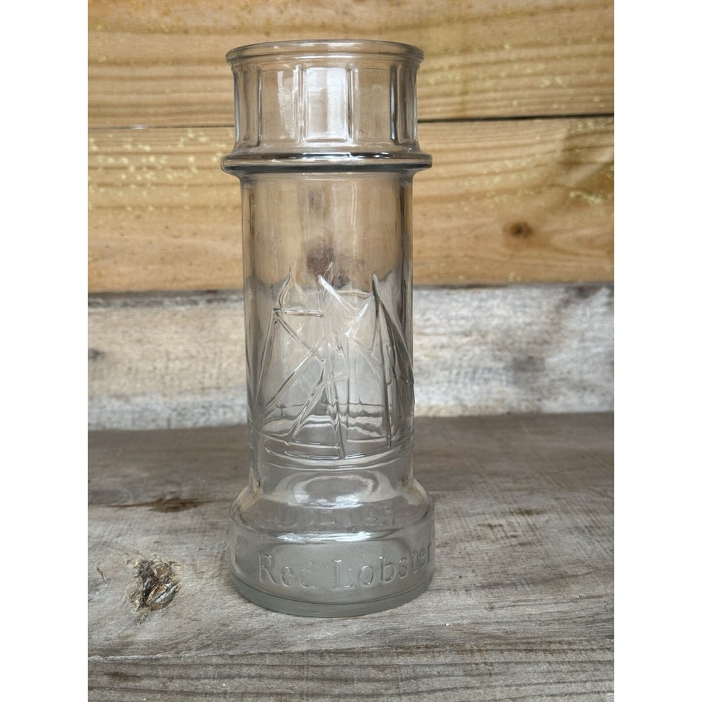 Vintage Red Lobster Lighthouse Drinking Glass Clear Ships on Glass - Picture 6 of 8